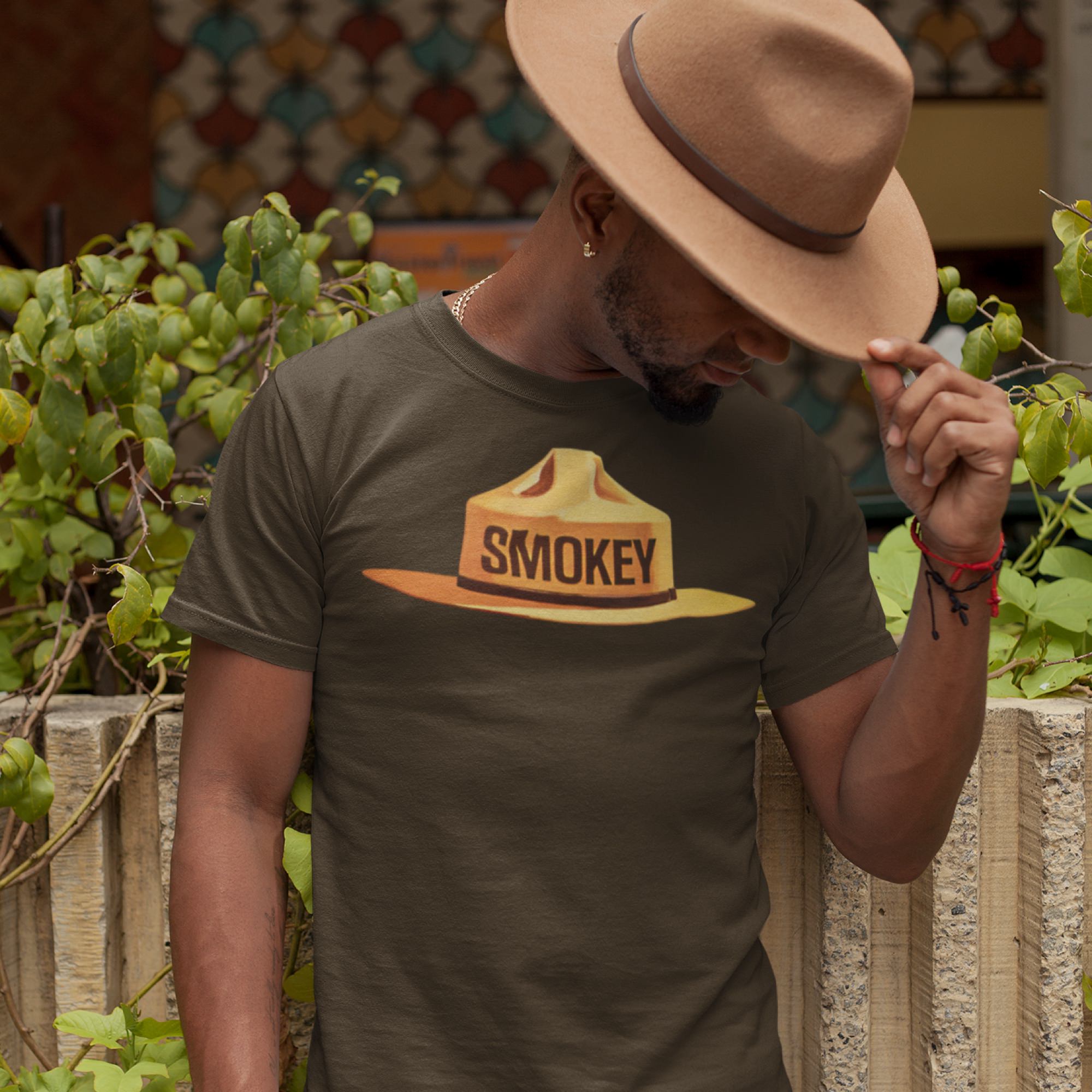 Multicolor Smokey Bear Ranger Hat Men's T-Shirt in Vintage Brown